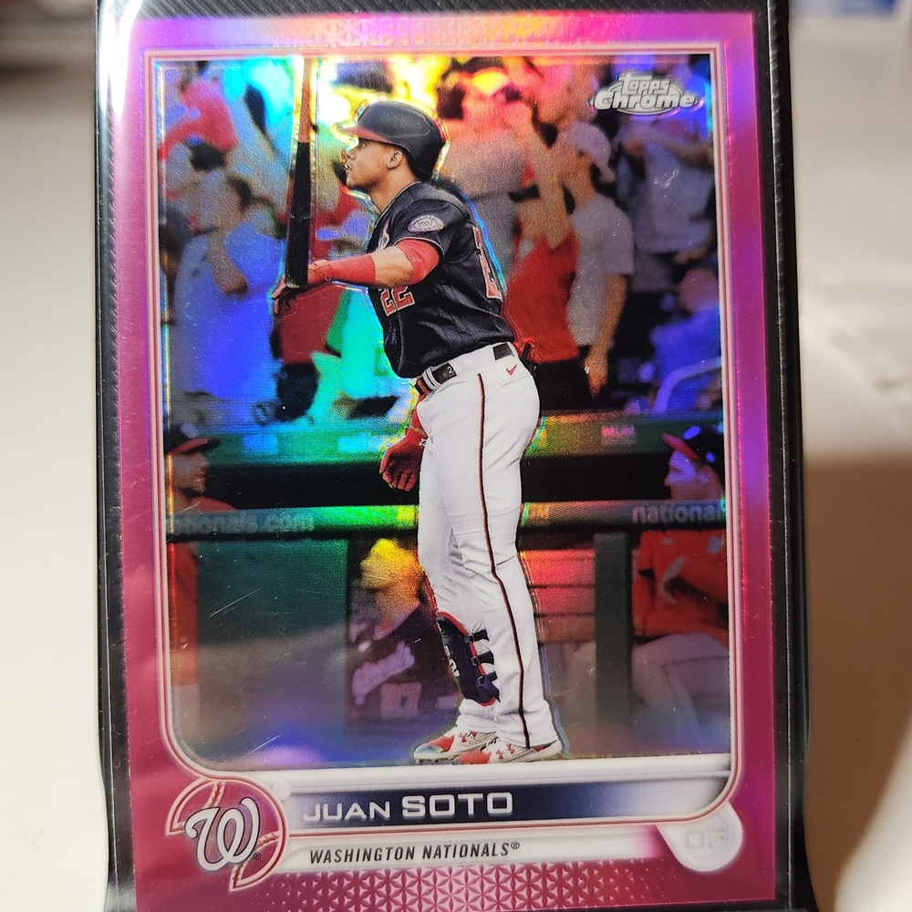 2022 Topps Chrome Juan Soto Pink Refractor #129 💖⚾